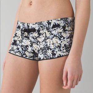 Lulu Lemon Surf Short